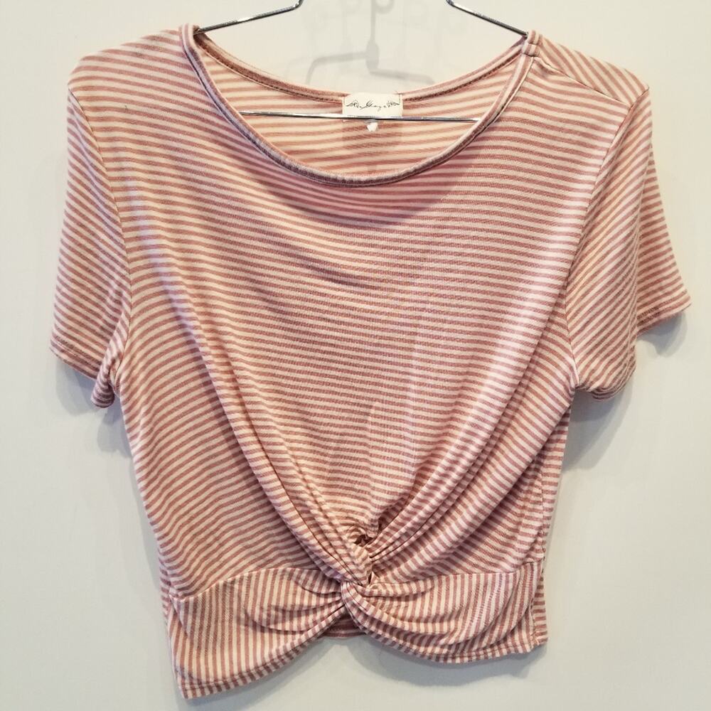 Gaze Girl's Casual T-Shirt Red White Striped Girl's Size‎ L